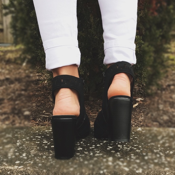 🌸Peep Toe Ankle Booties - Picture 4 of 7