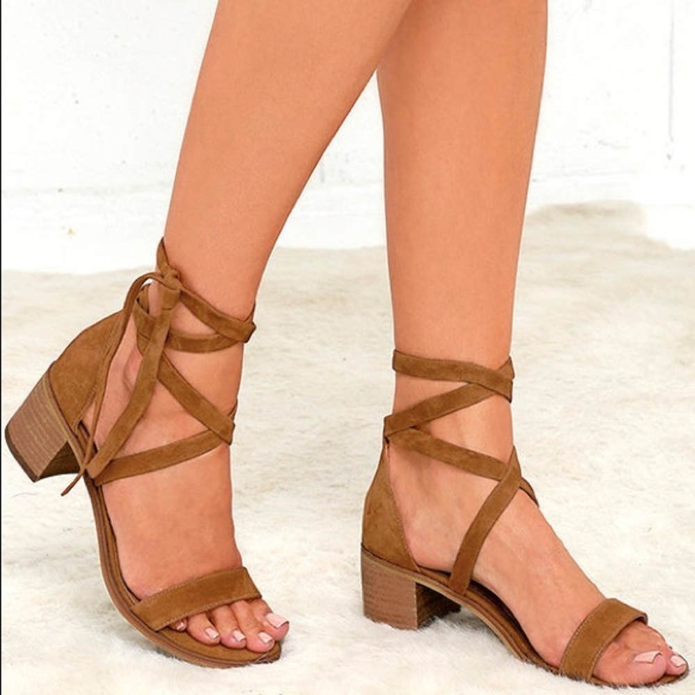 Steve Madden Rizzaa Sandal