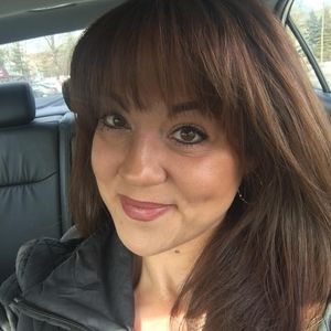 Meet your Posher, Michele