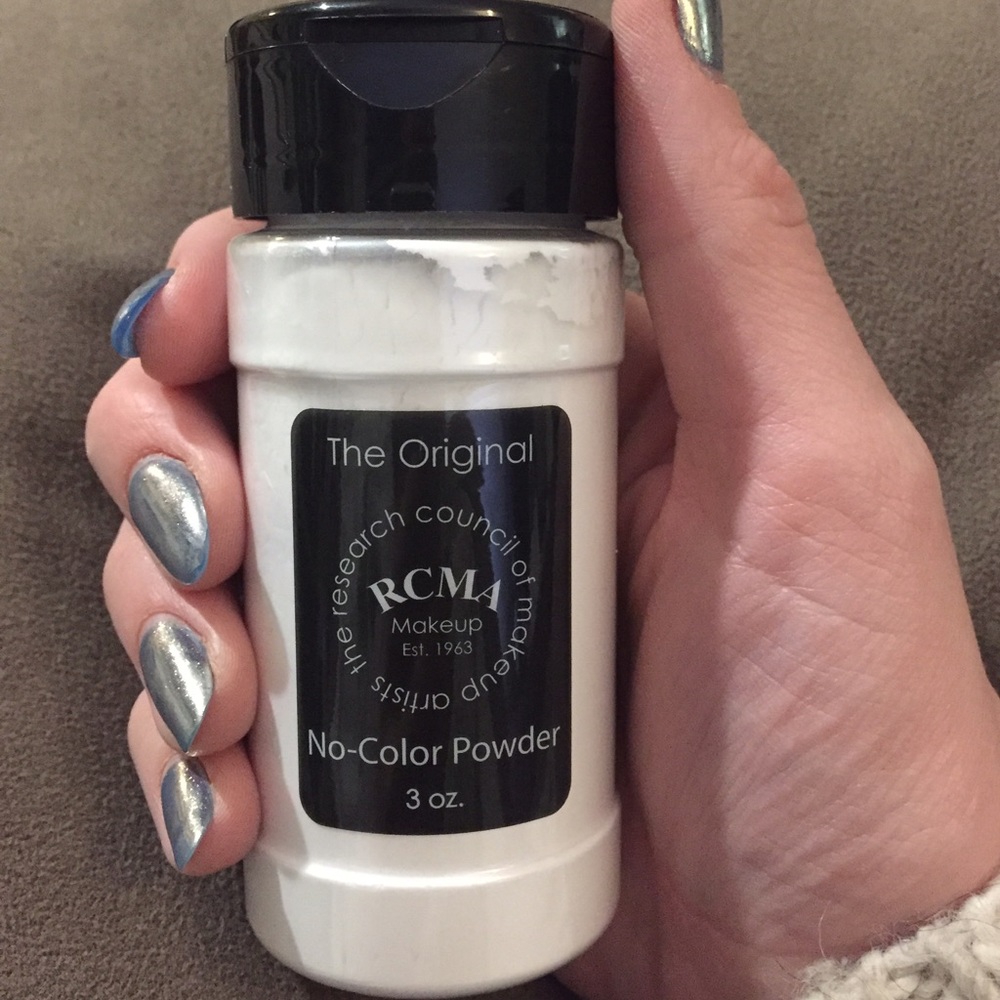 SOLD •NWOT• RCMA No Color Powder