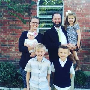 Meet your Posher, Adrienne