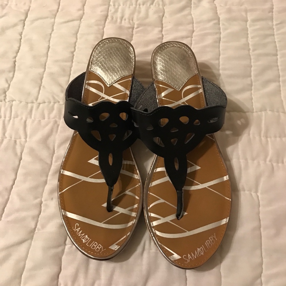 Sam & Libby wedge thongs size 9