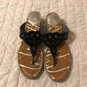 Sam & Libby wedge thongs size 9