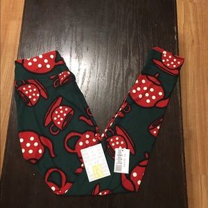 Lularoe OS Teapots and Teacups Leggings NWT