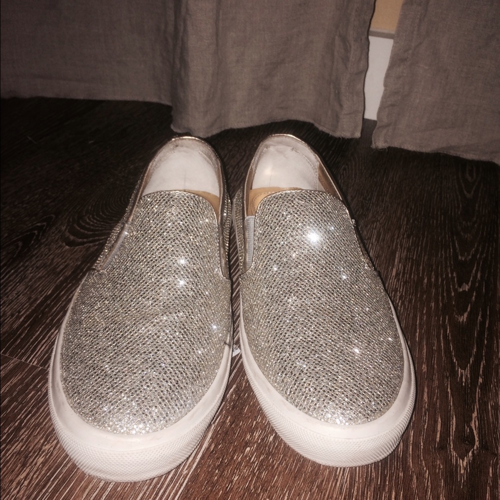 Michael Kors slip on sneakers !
