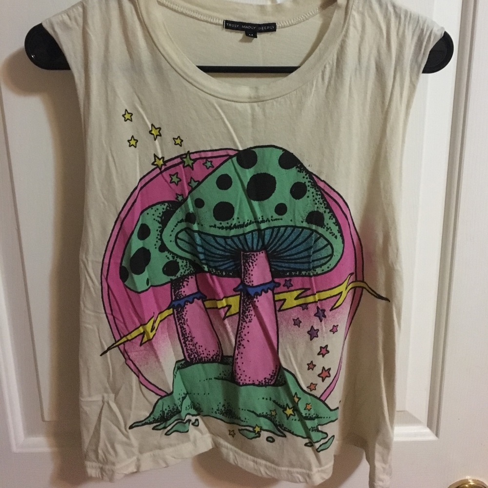 SHROOM WONDERLAND TANK TOP