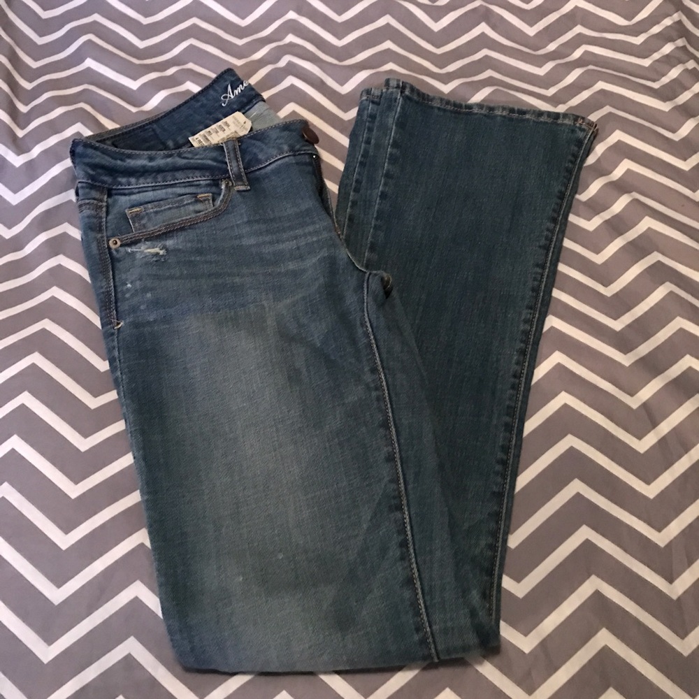 AE distressed straight leg jeans - 4R