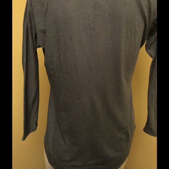 SOLD 💲FLASH SALE Grey Blouse with Large Bow - Picture 4 of 4