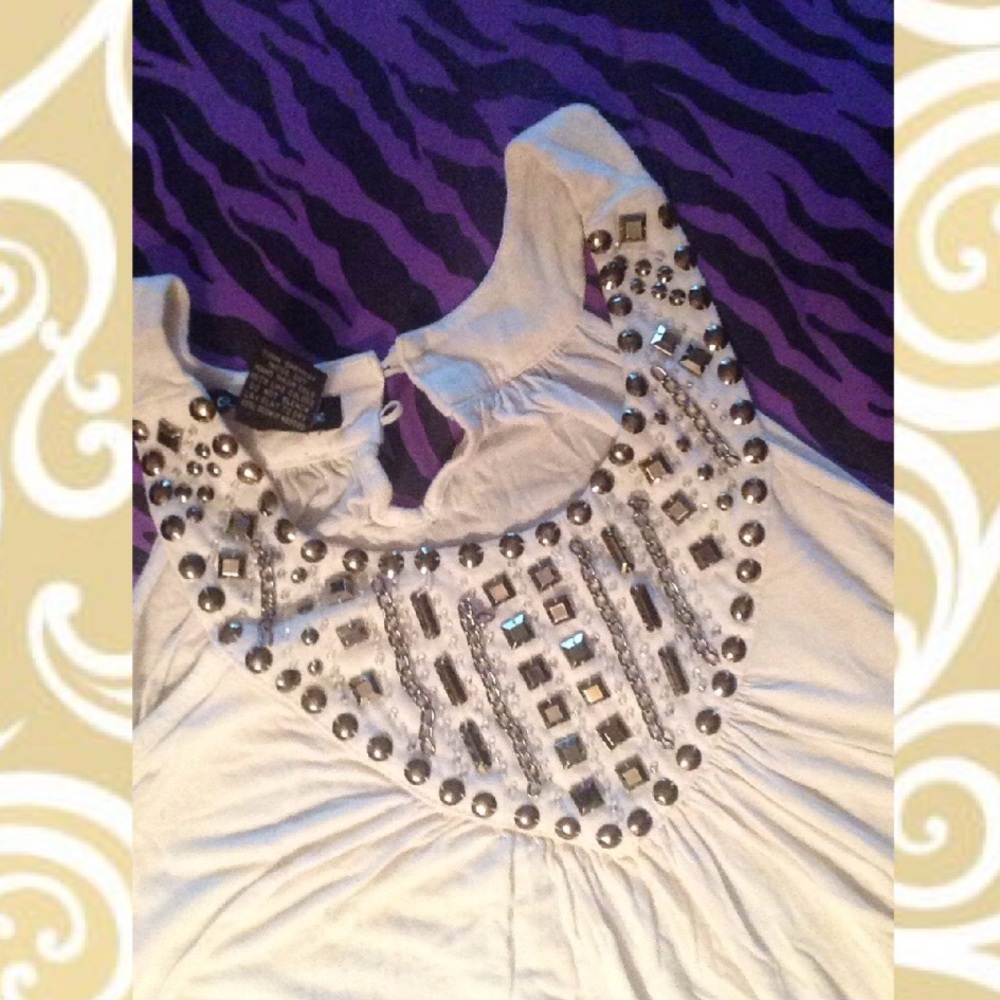 Beaded Tank🌺FLASH SALE!!