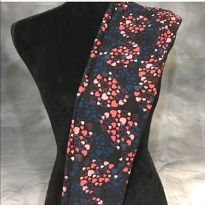 LuLaRoe Pants - TC Valentine's Lularoe leggings LuLaRoe Pants - TC Valentine's Lularoe leggings