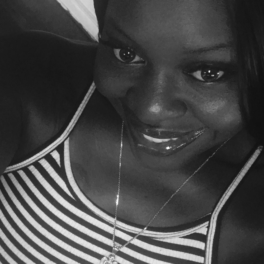 Meet your Posher, Tiffany