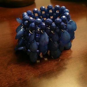 Funky blue stretch fashion bracelet