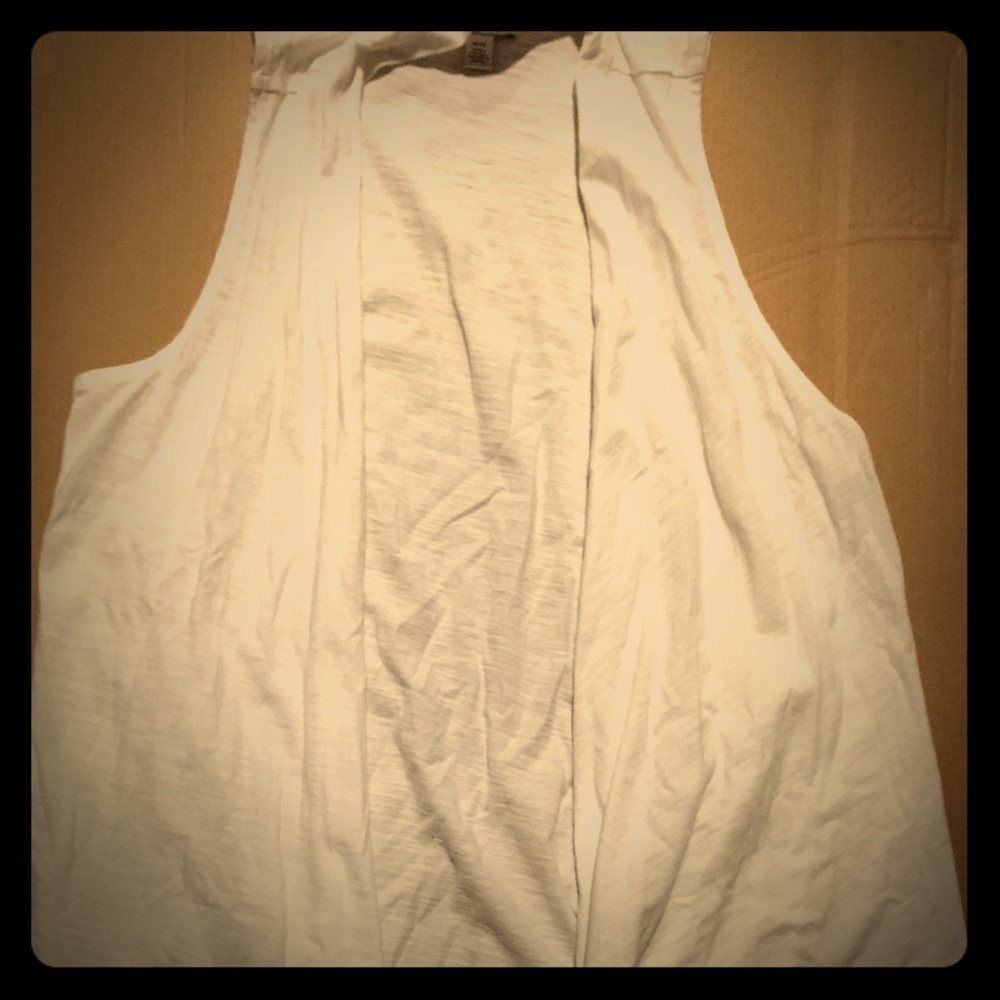 No sleeve cardigan