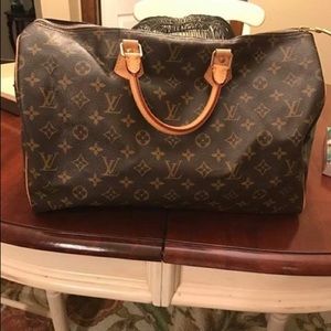 Louis Vuitton Speedy Handbag