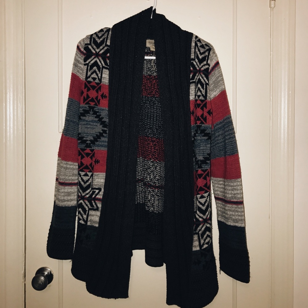FLASH SALE! Urban Outfitters Cozy Knit Cardigan