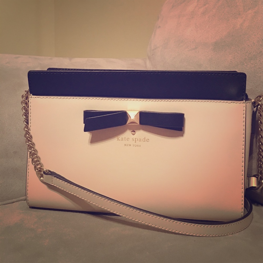 Kate Spade bow black and cream crossbody
