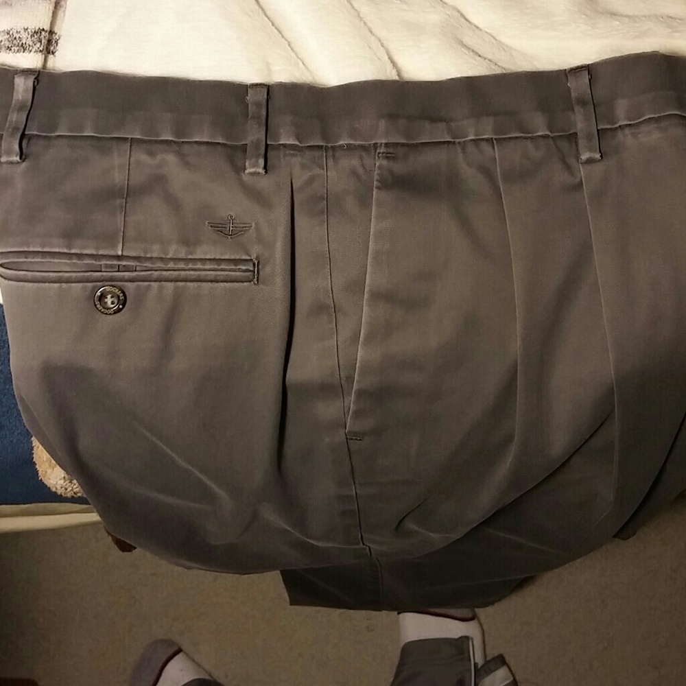 Dockers khakis