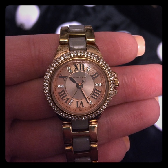 MICHAEL KORS ROSE GOLD AUTHENTIC WATCH