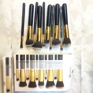BH cosmetics sculpt and blend makeup brush set