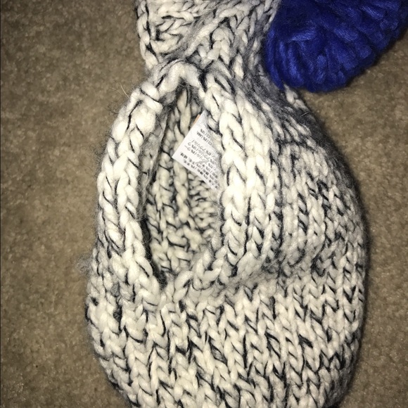 Doggy hat - Picture 3 of 3