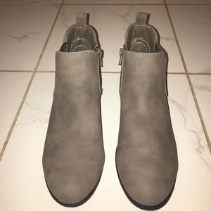 American Rag Grey Chelsea boot
