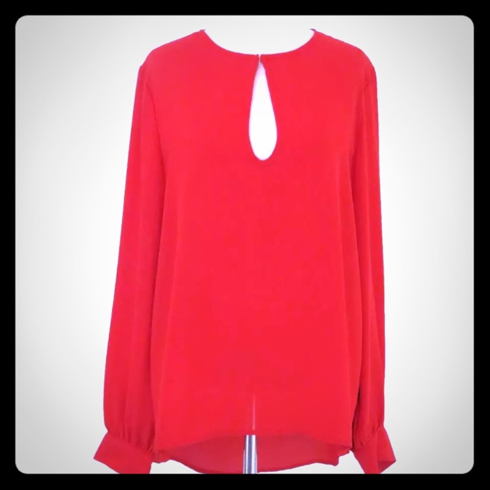 WAYF Keyhole Front Long Sleeve Blouse Medium $49