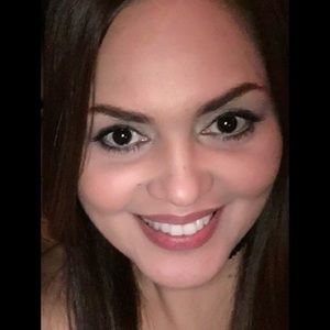 Meet your Posher, Lisette