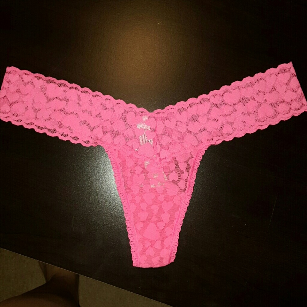VS lace thong