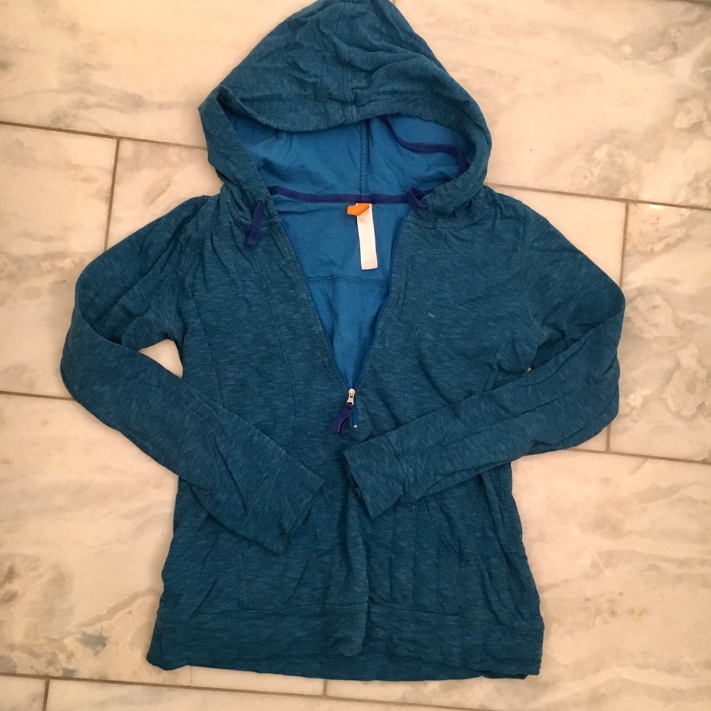Lucy half zip pullover