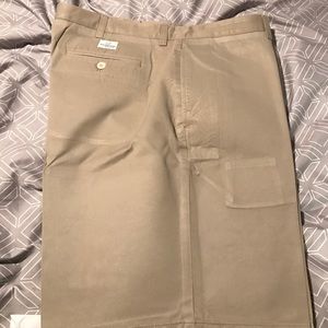 Men's vineyard vines khaki shorts