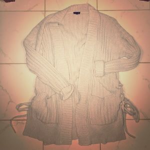 EXPRESS ivory cardigan. Size Medium.