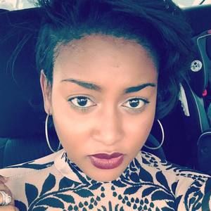 Meet your Posher, Nicole