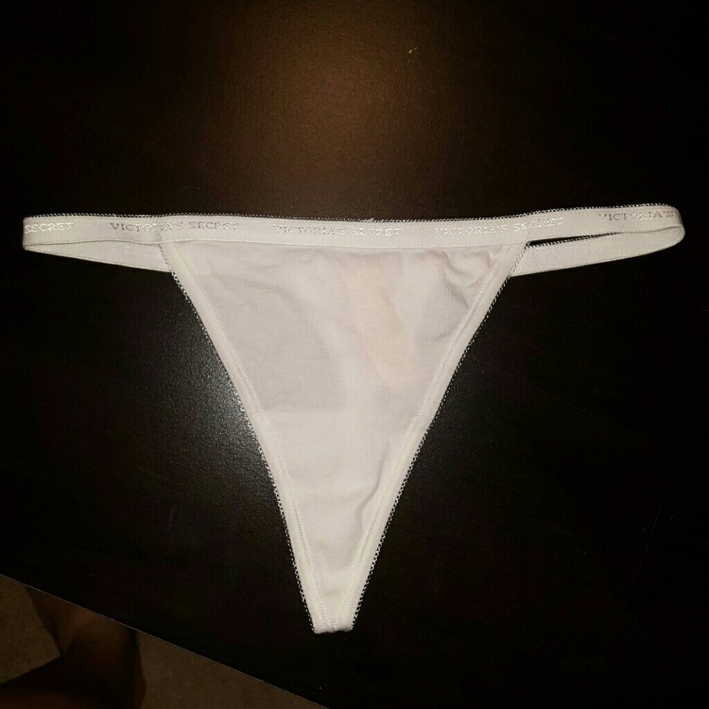 VS v-string thong