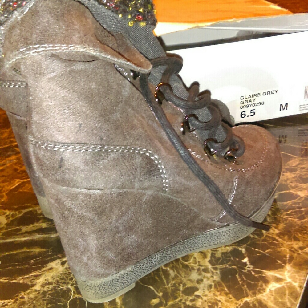 Wedges - Picture 2 of 2