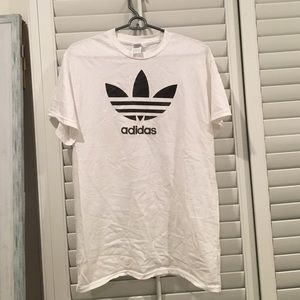 Adidas top