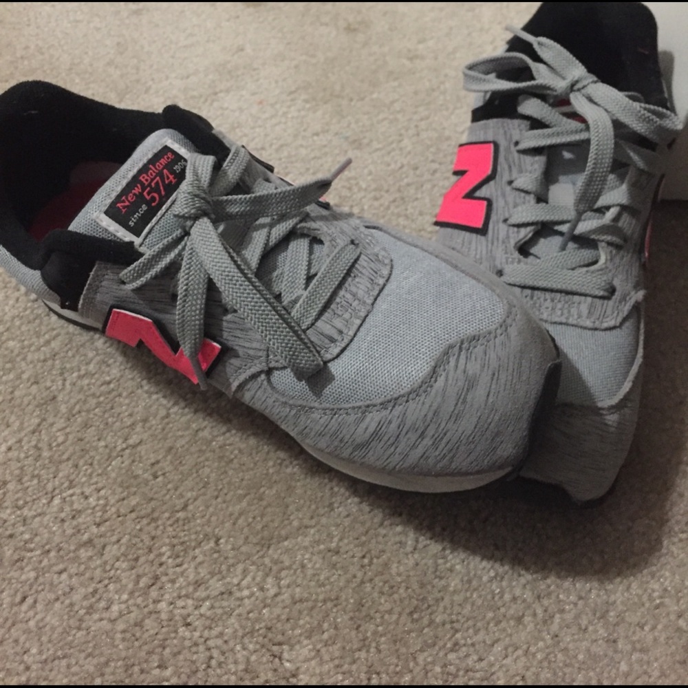 Brand new new balance trainers 574