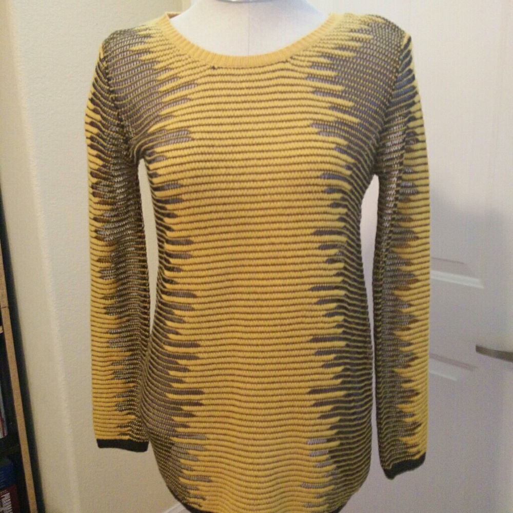 Yellow and black mesh sweater