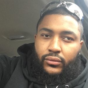 Meet your Posher, Carlos