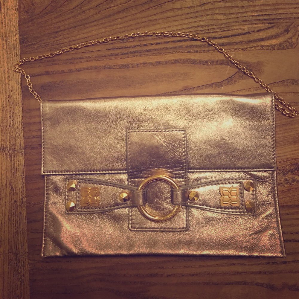 BCBG clutch