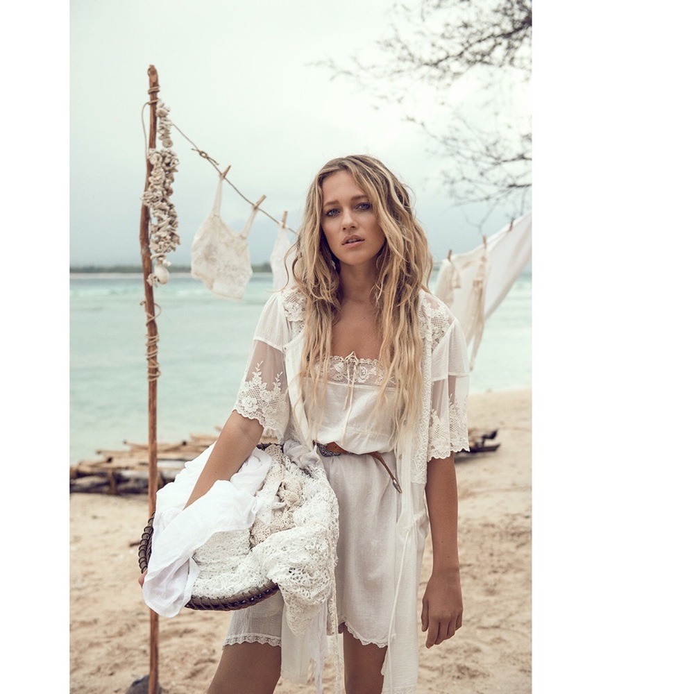 Lace Boho Bridal Cardigan