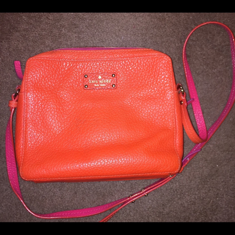 Kate Spade Cobble Hill iPad Crossbody