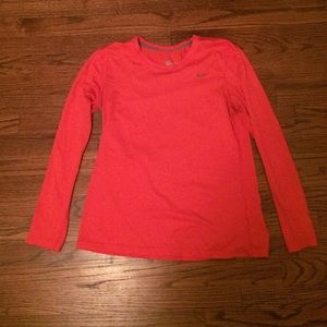 Coral long sleeved Nike top