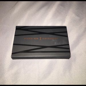 Alexis Ren X Colourpop Topaz Face Palette