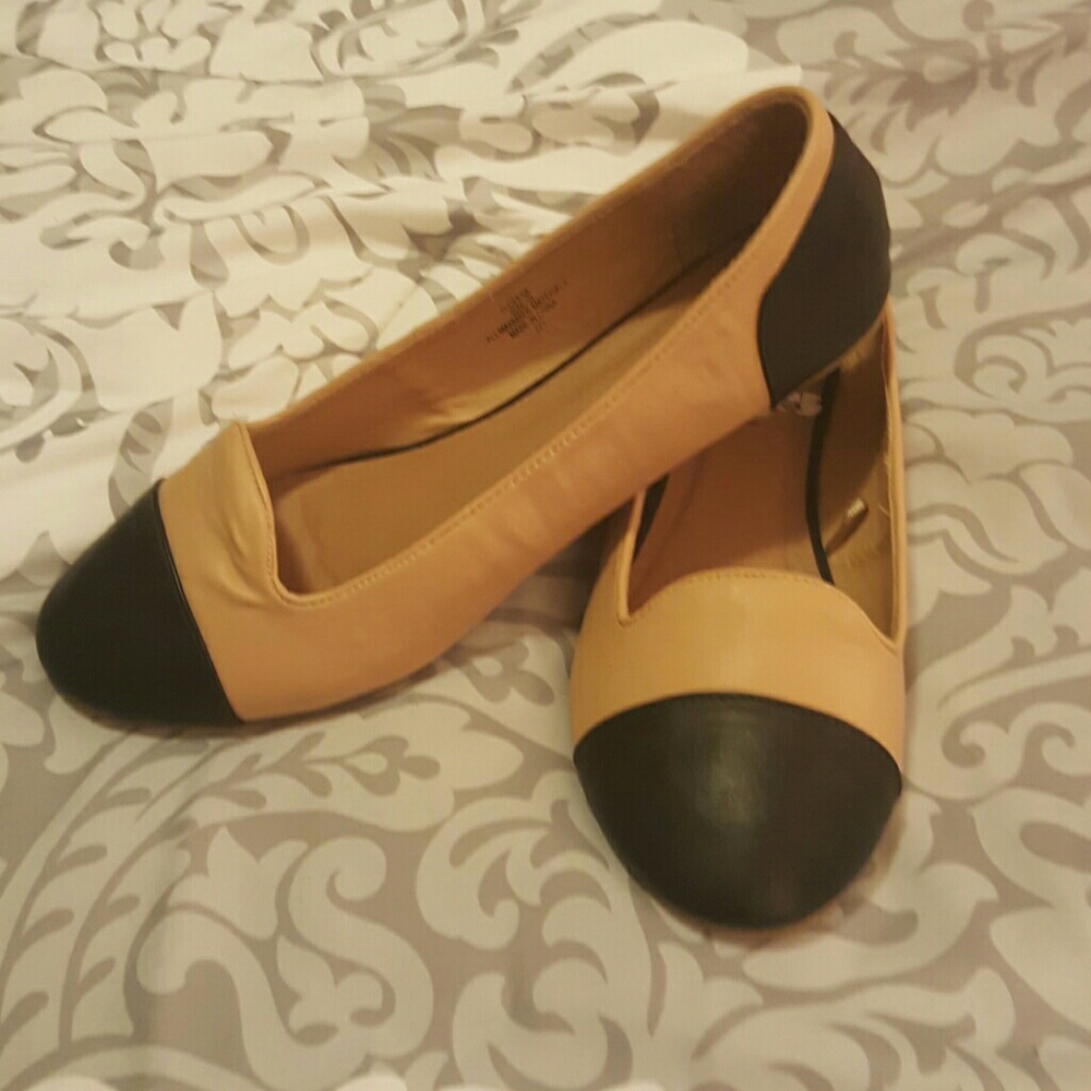 Madden Girl black and tan flats