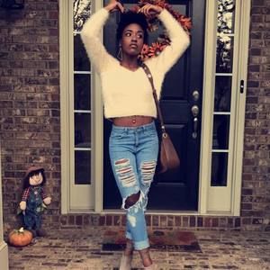 Meet your Posher, Iman