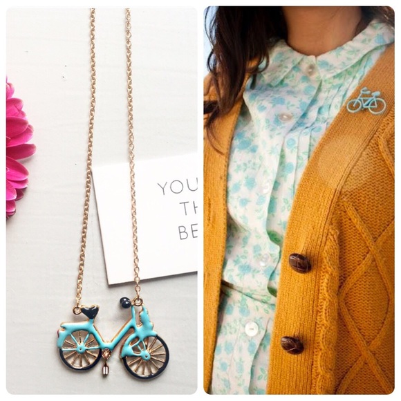 Vintage Bicycle Necklace! - Picture 3 of 4
