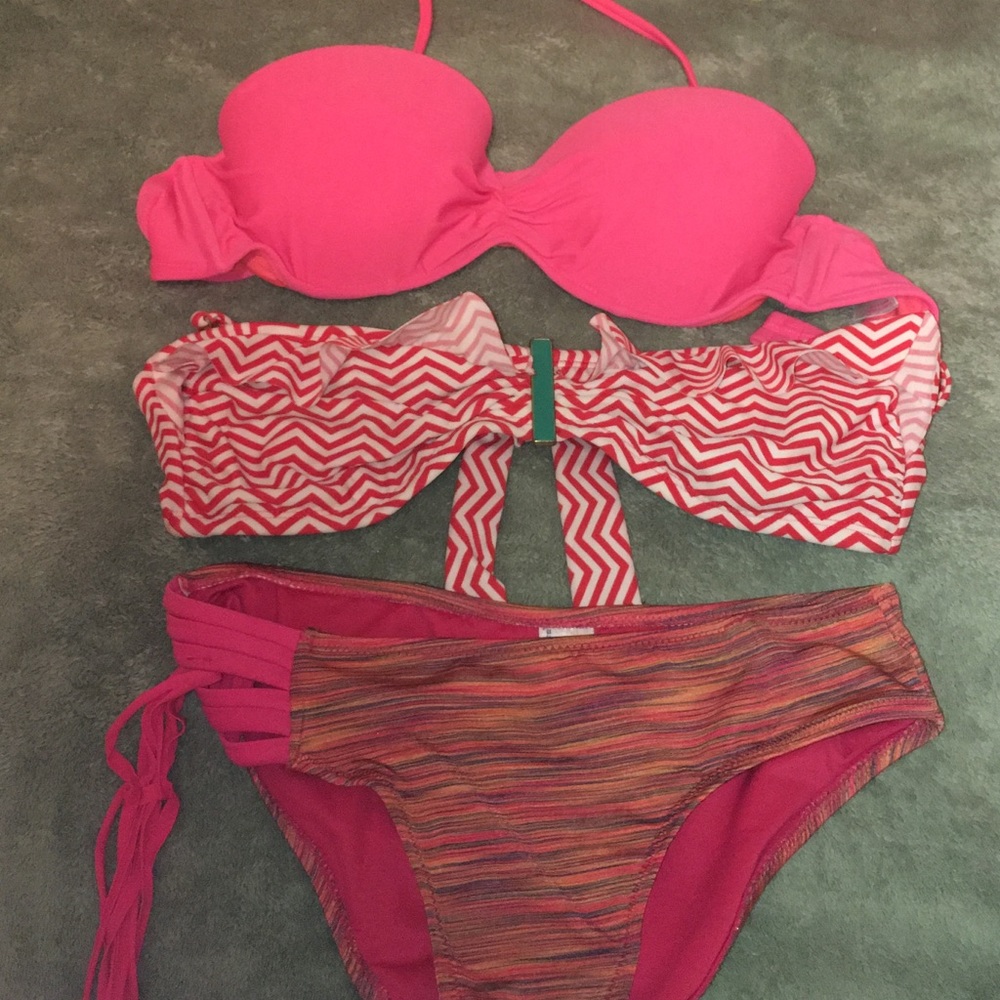 Pink bikinis💞💝