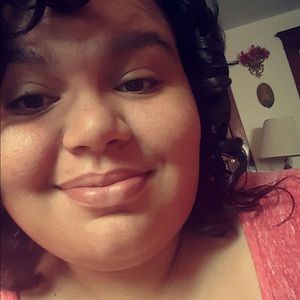 Meet your Posher, Tiffany