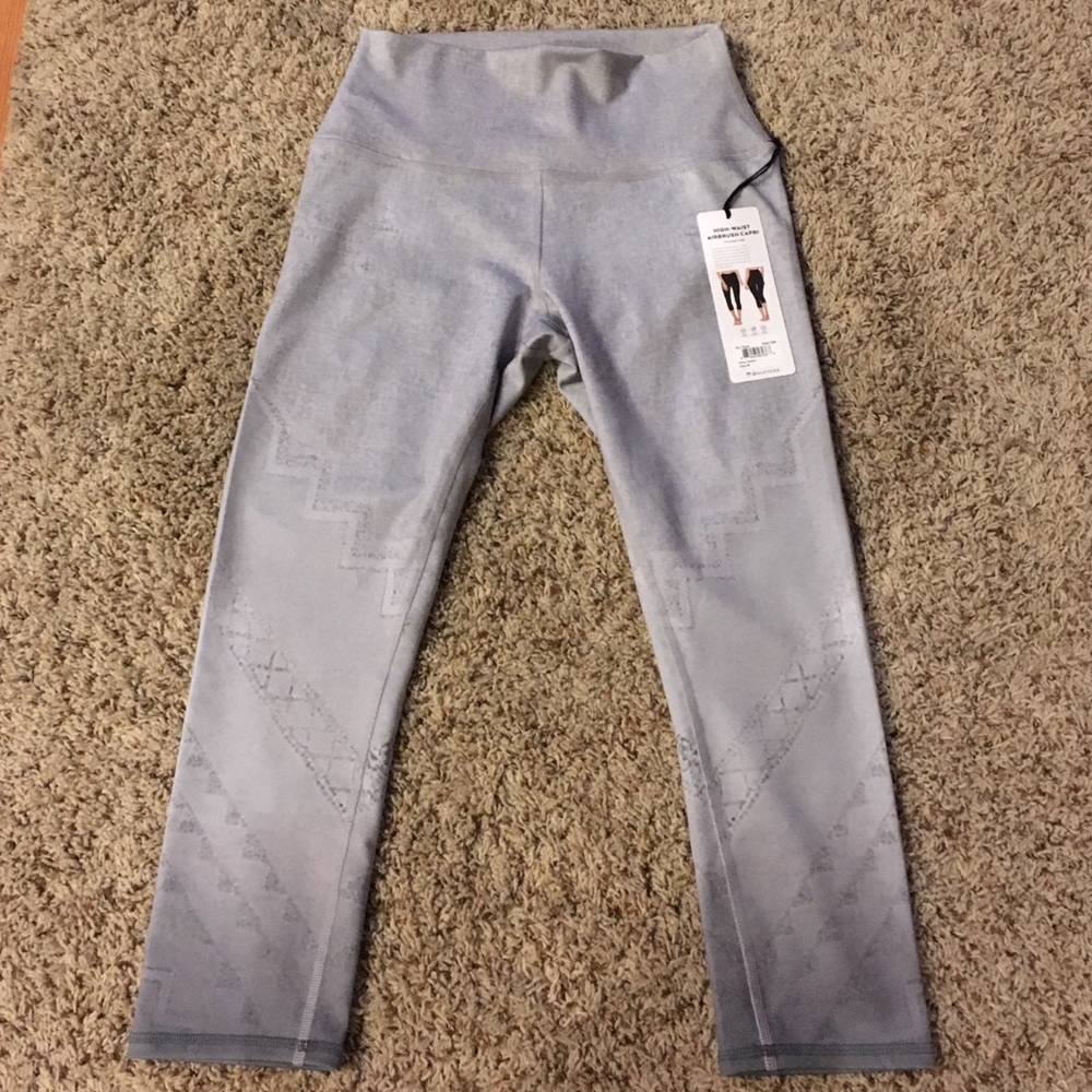 Alo yoga high waist airbrush Capri