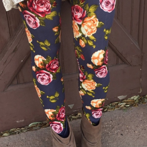 ❣️LAST PAIR❣️Floral Print Leggings - Picture 2 of 6